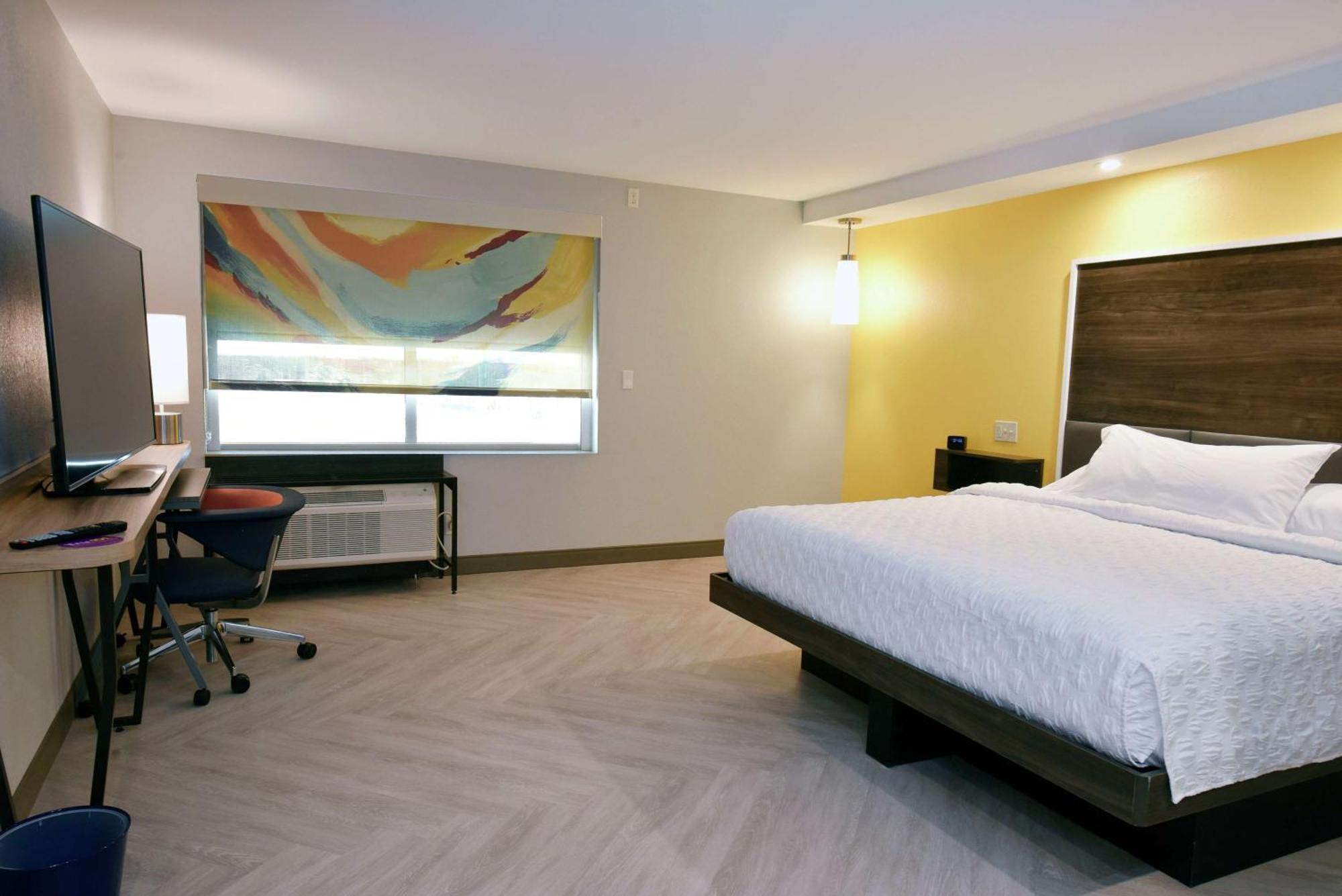 Hotel Tru By Hilton Lawrence
